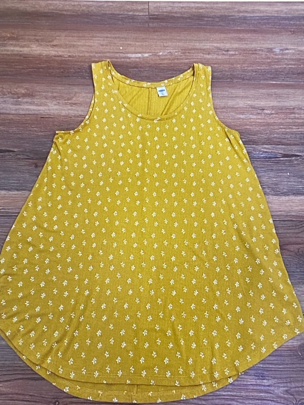 Old Navy Mustard Floral Scoop Neck Tank